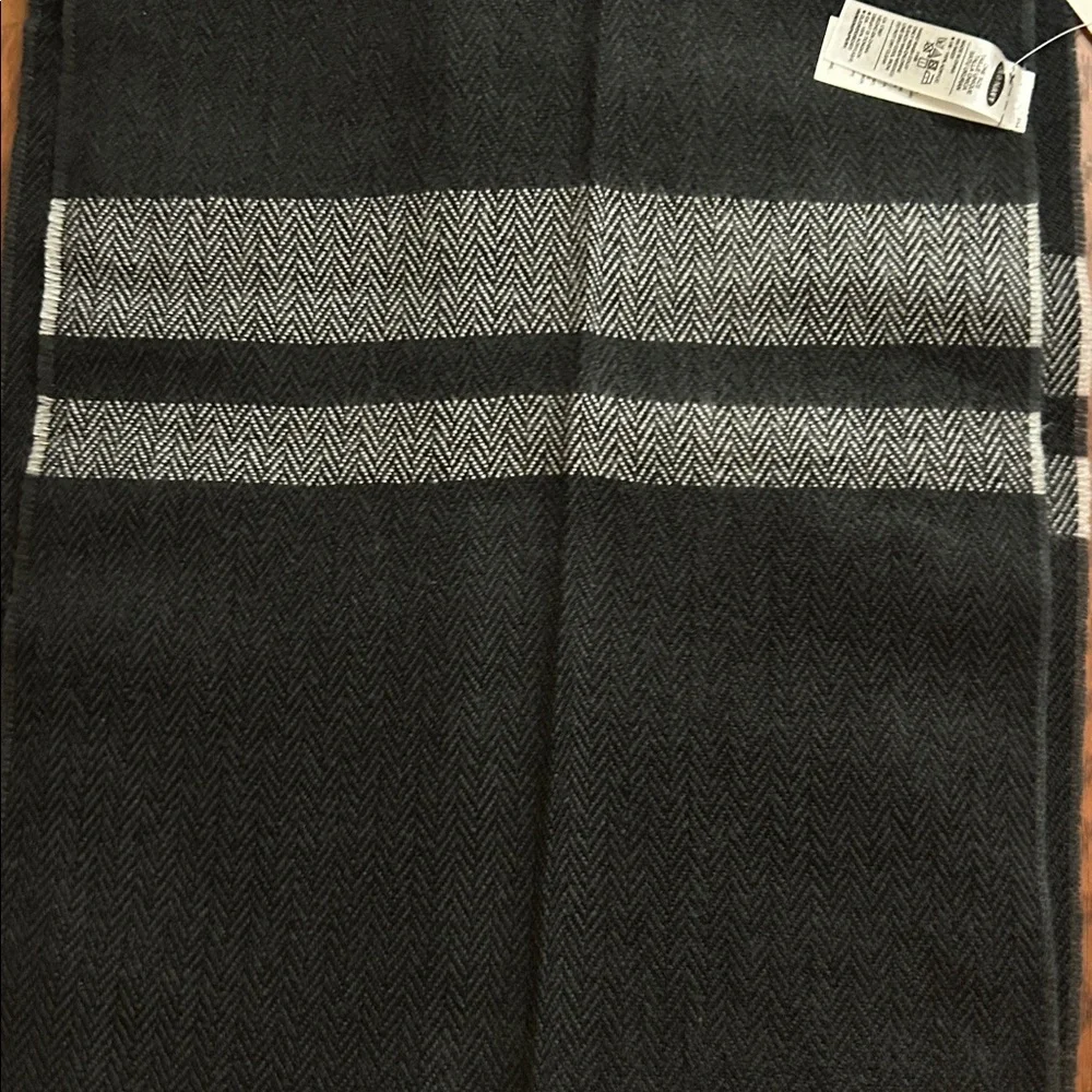 Old Navy Men's Scarf